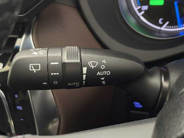 トヨタ ハリアー ハイブリッド Z レザーパッケージ 秋田県 2021(令3)年 5.9万km ホワイトパールクリスタルシャイン ４WD/純正メモリナビ(Bluetooth/フルセグ)/ETC2.0/クルーズコントロール/レーンキープアシスト/前後コーナーセンサー/前席パワーシート/前後ドライブレコーダー/パワーバックドア/純正AW/デジタルインナーミラー/JBLプレミアムサウンド/ステアリングリモコン/トヨタセーフティー/ステアリングヒーター/オートマチックハイビーム/LEDヘッドライト/スマートキー/スペアキー