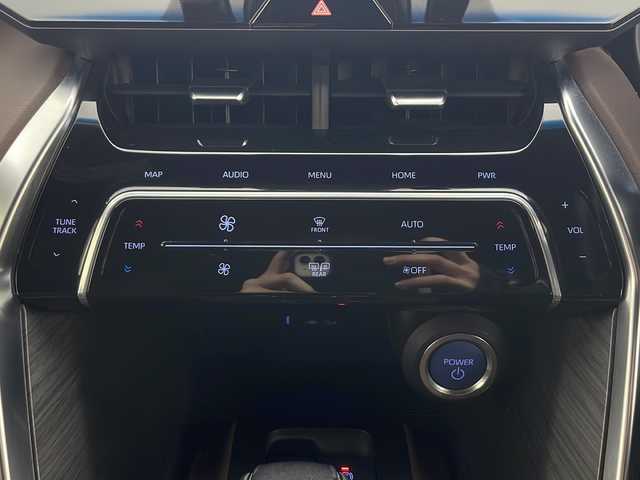 トヨタ ハリアー ハイブリッド Z レザーパッケージ 秋田県 2021(令3)年 5.9万km ホワイトパールクリスタルシャイン ４WD/純正メモリナビ(Bluetooth/フルセグ)/ETC2.0/クルーズコントロール/レーンキープアシスト/前後コーナーセンサー/前席パワーシート/前後ドライブレコーダー/パワーバックドア/純正AW/デジタルインナーミラー/JBLプレミアムサウンド/ステアリングリモコン/トヨタセーフティー/ステアリングヒーター/オートマチックハイビーム/LEDヘッドライト/スマートキー/スペアキー