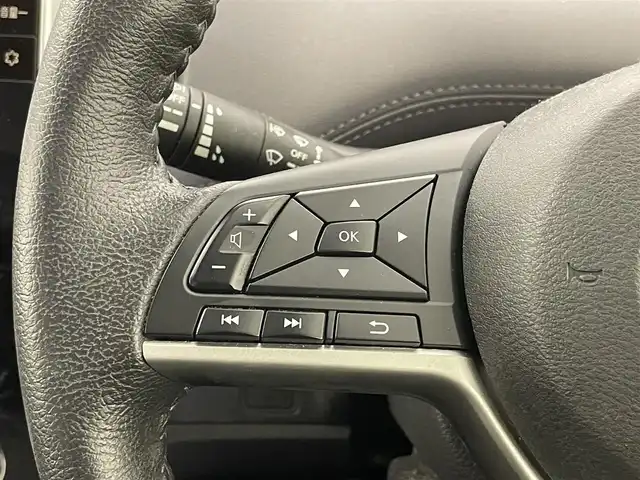 日産 セレナ e－パワー ハイウェイスター V 埼玉県 2021(令3)年 5.6万km ブリリアントホワイトパール 2トーン プロパイロット　純正９インチナビ　フリップダウンモニター　アラウンドビューモニター　ＢＳＭ　ビルトインＥＴＣ　ドライブレコーダー　レーダークルーズコントロール　デジタルインナーミラー　シートヒーター