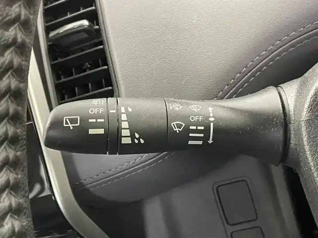 日産 セレナ e－パワー ハイウェイスター V 埼玉県 2021(令3)年 5.6万km ブリリアントホワイトパール 2トーン プロパイロット　純正９インチナビ　フリップダウンモニター　アラウンドビューモニター　ＢＳＭ　ビルトインＥＴＣ　ドライブレコーダー　レーダークルーズコントロール　デジタルインナーミラー　シートヒーター