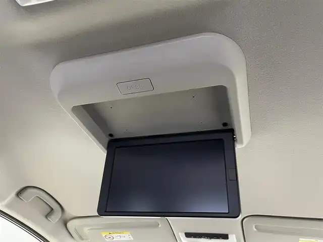 日産 セレナ e－パワー ハイウェイスター V 埼玉県 2021(令3)年 5.6万km ブリリアントホワイトパール 2トーン プロパイロット　純正９インチナビ　フリップダウンモニター　アラウンドビューモニター　ＢＳＭ　ビルトインＥＴＣ　ドライブレコーダー　レーダークルーズコントロール　デジタルインナーミラー　シートヒーター