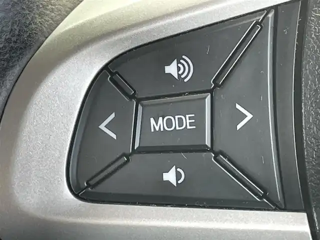 トヨタ ルーミー カスタムG－T 和歌山県 2017(平29)年 3.8万km マゼンタベリーマイカM 純正9インチナビ（NSZT-Y66T)/バックカメラ/フルセグTV/衝突軽減ブレーキ/クルーズコントロール/横滑り防止/後方コーナーセンサー/オートライト/ドラレコ/ビルトインETC/両側パワスラ/シートヒーター/ステリモ/LEDヘッドライト/フォグランプ/後席サンシェード