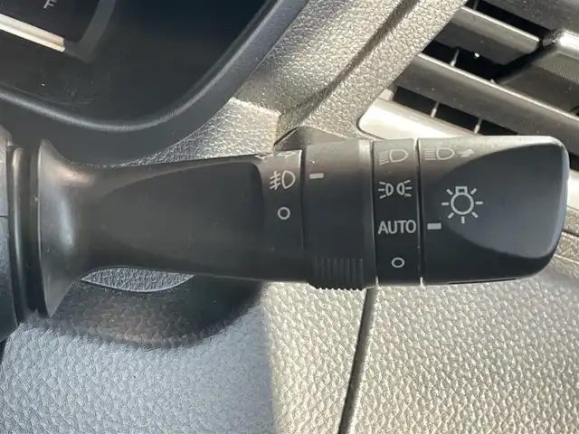 トヨタ ルーミー カスタムG－T 和歌山県 2017(平29)年 3.8万km マゼンタベリーマイカM 純正9インチナビ（NSZT-Y66T)/バックカメラ/フルセグTV/衝突軽減ブレーキ/クルーズコントロール/横滑り防止/後方コーナーセンサー/オートライト/ドラレコ/ビルトインETC/両側パワスラ/シートヒーター/ステリモ/LEDヘッドライト/フォグランプ/後席サンシェード