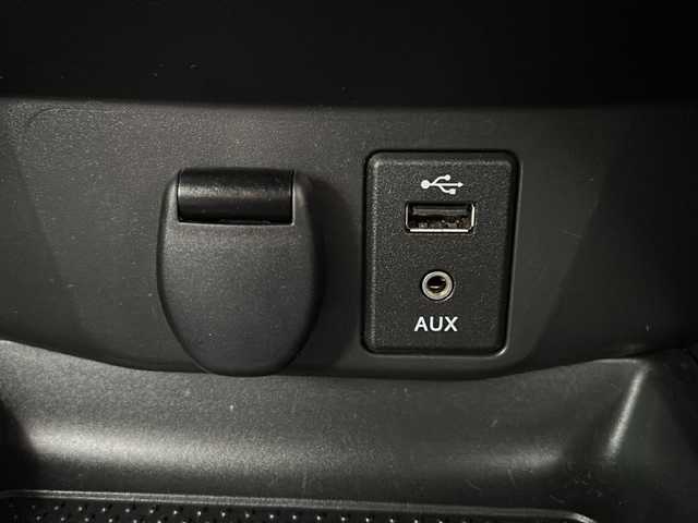 日産 エクストレイル 20Xt エマージェンシーブレーキ 鳥取県 2016(平28)年 8万km ダイヤモンドブラック エマージェンシーブレーキ/４WD/7人乗り/メーカーナビ/・フルセグ/CD/DVD/アラウンドビューモニター/スマートキー/プッシュスタート/ETC/カプロンシート/シートヒーター/ルーフレール/パワーバックドア/純正17AW/LEDヘッドライト/オートライト/Wエアバック