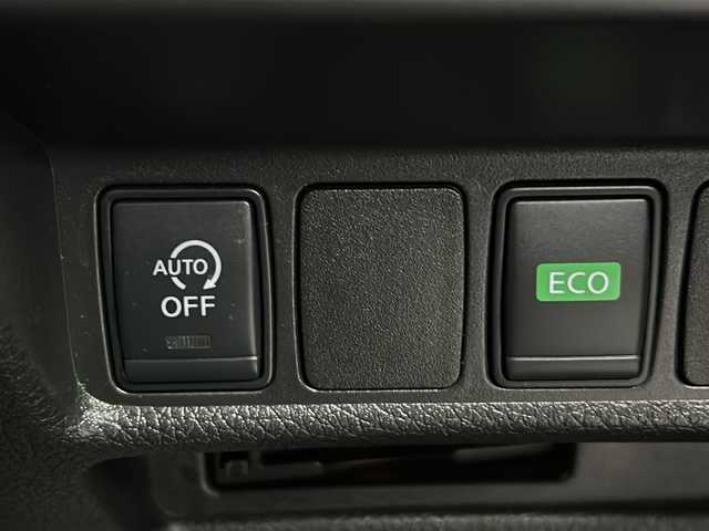 日産 エクストレイル 20Xt エマージェンシーブレーキ 鳥取県 2016(平28)年 8万km ダイヤモンドブラック エマージェンシーブレーキ/４WD/7人乗り/メーカーナビ/・フルセグ/CD/DVD/アラウンドビューモニター/スマートキー/プッシュスタート/ETC/カプロンシート/シートヒーター/ルーフレール/パワーバックドア/純正17AW/LEDヘッドライト/オートライト/Wエアバック