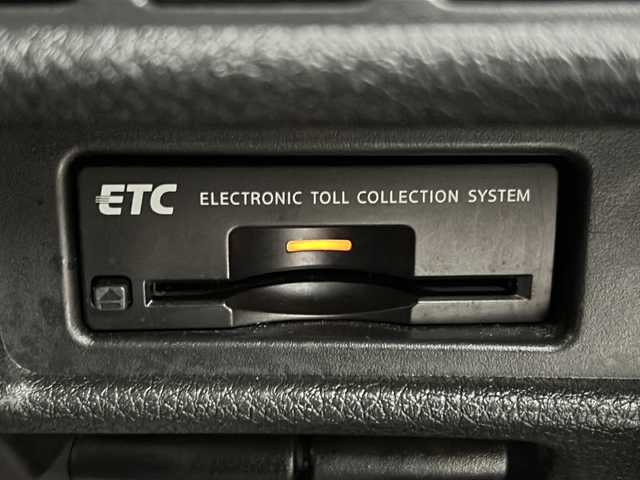 日産 エクストレイル 20Xt エマージェンシーブレーキ 鳥取県 2016(平28)年 8万km ダイヤモンドブラック エマージェンシーブレーキ/４WD/7人乗り/メーカーナビ/・フルセグ/CD/DVD/アラウンドビューモニター/スマートキー/プッシュスタート/ETC/カプロンシート/シートヒーター/ルーフレール/パワーバックドア/純正17AW/LEDヘッドライト/オートライト/Wエアバック