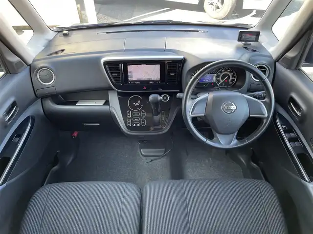 日産 デイズ ルークス ハイウェイスターX 東京都 2017(平29)年 5.5万km モカブラウンP 社外ナビ　/フルセグＴＶ　/ＣＤ　/Ｂｌｕｅｔｏｏｔｈ　/全周囲カメラ　/片側電動スライドドア　/シートヒーター　/ドアバイザー　/前後ドライブレコーダー　/ＡＢＳ　/横滑り防止装置　/盗難防止装置　/オートライト/フォグランプ