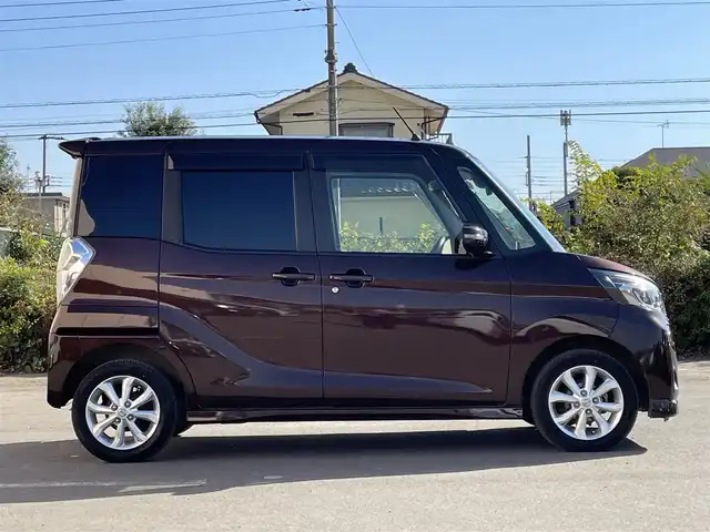 日産 デイズ ルークス ハイウェイスターX 東京都 2017(平29)年 5.5万km モカブラウンP 社外ナビ　/フルセグＴＶ　/ＣＤ　/Ｂｌｕｅｔｏｏｔｈ　/全周囲カメラ　/片側電動スライドドア　/シートヒーター　/ドアバイザー　/前後ドライブレコーダー　/ＡＢＳ　/横滑り防止装置　/盗難防止装置　/オートライト/フォグランプ