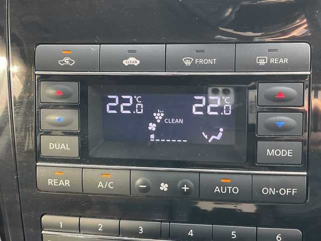 日産 エルグランド 250HWS アーバンクロム 愛知県 2017(平29)年 5.5万km ブリリアントホワイトパール HDDナビ/フリップダウンモニター/全方位カメラ/片側パワースライド/クルーズコントロール/バックカメラ/コーナーセンサー/純正アルミホイール/LEDヘッドライト/リアオートエアコン/オートライト/ETC/衝突軽減システム/フルセグ/CD/ステアリングスイッチ/スマートキー/プッシュスタート