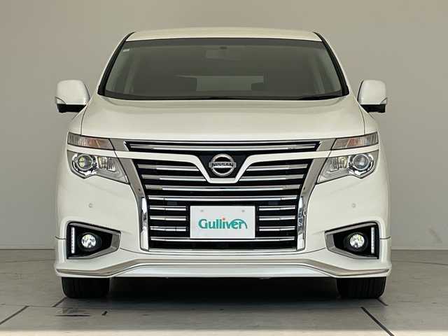 日産 エルグランド 250HWS アーバンクロム 愛知県 2017(平29)年 5.5万km ブリリアントホワイトパール HDDナビ/フリップダウンモニター/全方位カメラ/片側パワースライド/クルーズコントロール/バックカメラ/コーナーセンサー/純正アルミホイール/LEDヘッドライト/リアオートエアコン/オートライト/ETC/衝突軽減システム/フルセグ/CD/ステアリングスイッチ/スマートキー/プッシュスタート
