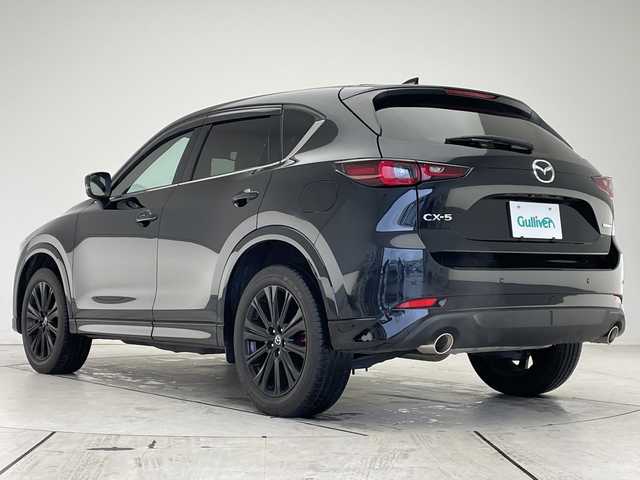 マツダ ＣＸ－５ 25S スポーツアピアランス 愛知県 2022(令4)年 1.1万km ジェットブラックマイカ 純正10.25型ナビ/全方位カメラ/レーダークルーズコントロール/シートヒーター/電動リアゲート/コーナーセンサー/純正アルミホイール/ブラインドスポットモニター/LEDヘッドライト/パドルシフト/ステアリングヒーター/レーンキープアシスト/オートマチックハイビーム/ワイヤレス充電/ドライブレコーダー/衝突軽減システム/Bluetooth/ETC/ステアリングスイッチ/スマートキー/プッシュスタート