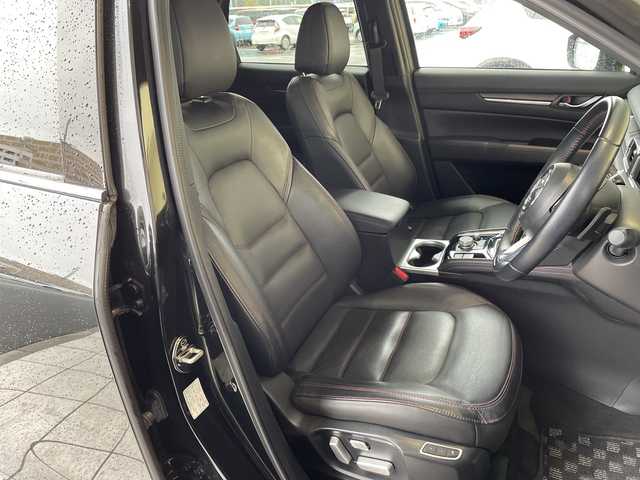 マツダ ＣＸ－５ 25S スポーツアピアランス 愛知県 2022(令4)年 1.1万km ジェットブラックマイカ 純正10.25型ナビ/全方位カメラ/レーダークルーズコントロール/シートヒーター/電動リアゲート/コーナーセンサー/純正アルミホイール/ブラインドスポットモニター/LEDヘッドライト/パドルシフト/ステアリングヒーター/レーンキープアシスト/オートマチックハイビーム/ワイヤレス充電/ドライブレコーダー/衝突軽減システム/Bluetooth/ETC/ステアリングスイッチ/スマートキー/プッシュスタート