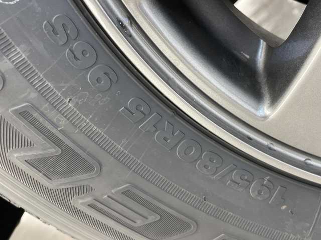 スズキ ジムニー ノマド FC 愛知県 2025(令7)年 0.1千km 赤 登録済未使用車/レーダークルーズコントロール/シートヒーター/純正アルミホイール/LEDヘッドライト/レーンキープアシスト/ダウンヒルアシストコントロール/オートマチックハイビーム/衝突軽減システム/ステアリングスイッチ/スマートキー/プッシュスタート