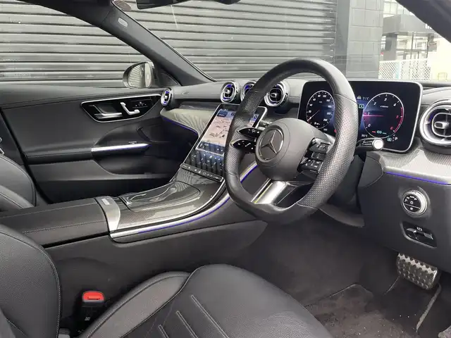 メルセデス・ベンツ Ｍ・ベンツ Ｃ２２０ｄ アバンギャルド　AMGライン 三重県 2021(令3)年 3.2万km オブシディアンブラック レーダーセーフティパッケージ/ベーシックパッケージ/パノラミックスライディングルーフ/360°ビューカメラ/黒革シート/シートヒーター/電動メモリシート/シートキネティクス/シート位置自動調整/純正ナビ/MBUX/Bluetooth/フルセグTV/AppleCarplay/ETC/アイドリングストップ/アダプティブクルーズコントロール/アクティブレーンアシスト/アクティブスタンスアシスト/パークトロニック/デジタルLEDヘッドライト/アンビエントライト/前後クリアランスソナー/スマートキー/プッシュスタート
