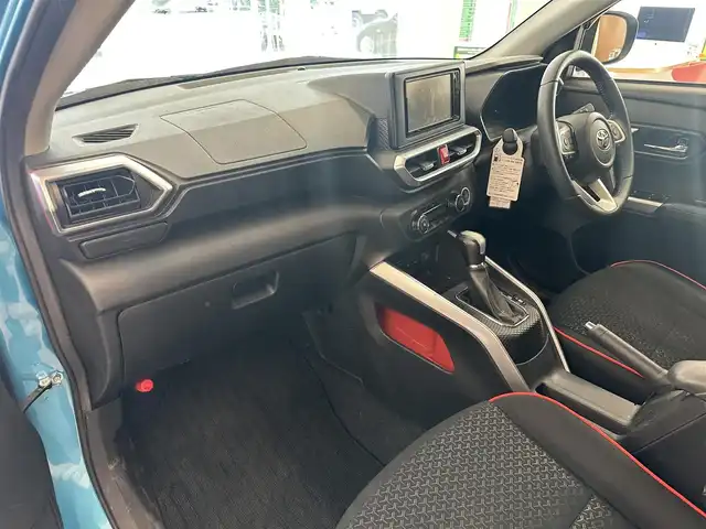 トヨタ ライズ Z 岐阜県 2020(令2)年 3.4万km ターコイズブルーマイカメタリック ワンオーナー/プリクラッシュセーフティ/レーダークルーズコントロール/純正SDナビ/フルセグTV/Bluetooth/バックカメラ/アイドリングストップ/前席シートヒーター/前後ドライブレコーダー/ビルトインETC/LEDヘッドライト/オート電動格納ミラー/スタッドレスタイヤ４本積込/保証書/取扱説明書/スペアキー