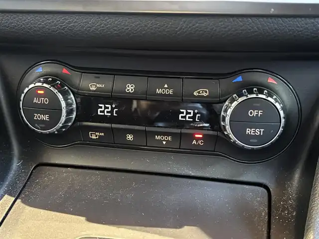 メルセデス・ベンツ ＣＬＡ２５０ 4MATIC 宮城県 2014(平26)年 9.7万km カルサイトホワイト レーダーセーフティーパッケージ/純正HDDナビ/CD/DVD/Bluetooth/フルセグTV/バックカメラ/ハーフレザー/シートヒーター/パワーシート/HIDヘッドライト/コーナーセンサー/衝突被害軽減システム/ドライブレコーダー/パワーシート/シートヒーター/純正18インチAW/保証書、取扱説明書/冬タイヤAWセット積込