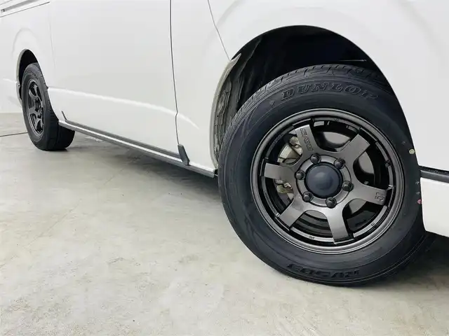 トヨタ ハイエース ファインテックツアラー 福島県 2021(令3)年 3.3万km ホワイトパールクリスタルシャイン ワンオーナー/社外フリップダウンモニター/社外メモリーナビゲーション/型式：AVIC-CW910/【AM/FM/CD/DVD/Bluetooth/フルセグTV】/・AC100v電源/・全方位モニター/・デジタルインナーミラー/・社外ETC/プリクラッシュセーフティ/クルーズコントロール/車線逸脱警報装置/前後コーナーセンサー/両側パワースライドドア/ステアリングスイッチ/社外RSレーダー/RAYS16インチアルミホイール/LEDヘッドライト/・オートライト/・フロントフォグライト/プッシュスタート/・スマートキー/・スペアキー/取扱説明書/・保証書