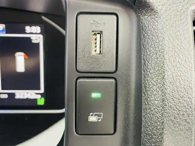 トヨタ ハイエース ファインテックツアラー 福島県 2021(令3)年 3.3万km ホワイトパールクリスタルシャイン ワンオーナー/社外フリップダウンモニター/社外メモリーナビゲーション/型式：AVIC-CW910/【AM/FM/CD/DVD/Bluetooth/フルセグTV】/・AC100v電源/・全方位モニター/・デジタルインナーミラー/・社外ETC/プリクラッシュセーフティ/クルーズコントロール/車線逸脱警報装置/前後コーナーセンサー/両側パワースライドドア/ステアリングスイッチ/社外RSレーダー/RAYS16インチアルミホイール/LEDヘッドライト/・オートライト/・フロントフォグライト/プッシュスタート/・スマートキー/・スペアキー/取扱説明書/・保証書