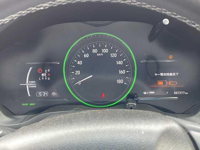 ホンダ ヴェゼル ハイブリッド Z ホンダセンシング 新潟県 2019(平31)年 4.8万km プラチナホワイトパール 4WD/純正SDナビ(VXM-195VFi)/CD/DVD/BT/フルセグテレビ/SDミュージックサーバー/バックカメラ/ETC/ドライブレコーダー/衝突被害軽減ブレーキ/レーンキープアシスト/レーダークルーズコントロール/半革シート/シートヒーター /パドルシフト/ステアリングスイッチ/スマートキー/プッシュスタート/LEDヘッドライト/オートライト/フォグランプ/純正17インチアルミホイール