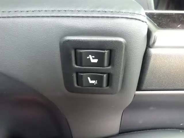 トヨタ ヴェルファイア Z Gエディション 千葉県 2020(令2)年 3.7万km ホワイトパールクリスタルシャイン Toyota Safety Sense/・プリクラッシュセーフティ/・レーンディパーチャーアラート/・オートハイビーム/パワーバックドア/両側パワースライドドア/純正コネクティッドナビ/地デジTV/【DVD/CD再生機能　Bluetooth接続】/バックカメラ/フリップダウンモニター（V12T-R68C）/助手席/後席オットマン/コンビハンドル/ステアリングヒーター/ステアリングスイッチ/ETC（2.0）/LEDヘッドライト/フォグライト/ウインカーミラー/クリアランスソナー/純正18インチアルミホイル/サイド/カーテンエアバッグ/スマートキー