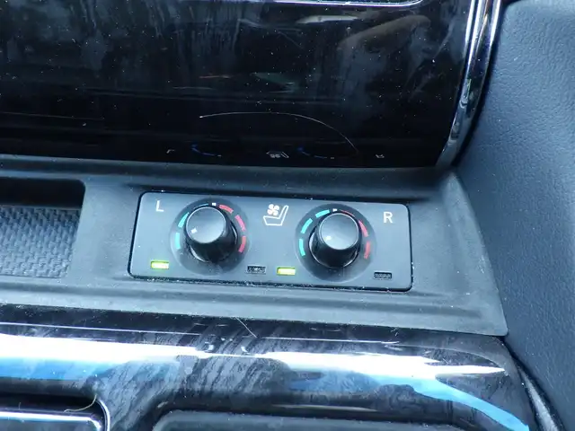トヨタ ヴェルファイア Z Gエディション 千葉県 2020(令2)年 3.7万km ホワイトパールクリスタルシャイン Toyota Safety Sense/・プリクラッシュセーフティ/・レーンディパーチャーアラート/・オートハイビーム/パワーバックドア/両側パワースライドドア/純正コネクティッドナビ/地デジTV/【DVD/CD再生機能　Bluetooth接続】/バックカメラ/フリップダウンモニター（V12T-R68C）/助手席/後席オットマン/コンビハンドル/ステアリングヒーター/ステアリングスイッチ/ETC（2.0）/LEDヘッドライト/フォグライト/ウインカーミラー/クリアランスソナー/純正18インチアルミホイル/サイド/カーテンエアバッグ/スマートキー