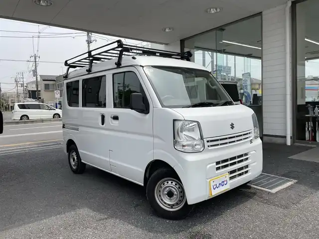 スズキ エブリイ PC 埼玉県 2018(平30)年 5万km スペリアホワイト (株)IDOMが運営する【じしゃロン鳩ヶ谷店】の自社ローン専用車両になりますこちらは現金またはオートローンご利用時の価格です。自社ローンご希望の方は別途その旨お申付け下さい/レーダーブレーキサポート/ETC/純正フロアマット/ABS/横滑り防止装置/スペアキー
