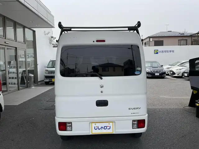 スズキ エブリイ PC 埼玉県 2018(平30)年 5万km スペリアホワイト (株)IDOMが運営する【じしゃロン鳩ヶ谷店】の自社ローン専用車両になりますこちらは現金またはオートローンご利用時の価格です。自社ローンご希望の方は別途その旨お申付け下さい/レーダーブレーキサポート/ETC/純正フロアマット/ABS/横滑り防止装置/スペアキー