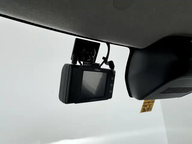 ダイハツ タント ファンクロスターボ 愛知県 2022(令4)年 0.8万km サンドベージュメタリック 社外ディスプレイオーディオ/ターボ/前席シートヒーター/前後ドラレコ/ETC/両側パワスラ/衝突軽減システム/レーンキープアシスト/オートマチックハイビーム/純正LEDヘッドライト/純正15インチAW/純正フロアマット