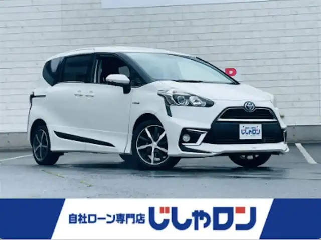 トヨタ シエンタ ハイブリッド X 岡山県 2016(平28)年 9.3万km ホワイトパールクリスタルシャイン (株)IDOMが運営する【じしゃロン岡山店】の自社ローン専用車両です。こちらは現金またはオートローンご利用時の価格です。 自社ローンご希望の方は別途その旨お申し付け下さい/＊ナビ/＊バックカメラ/＊片側パワスラ