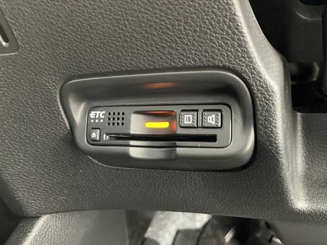 ホンダ ヴェゼル ハイブリッド Z ホンダセンシング 愛知県 2019(平31)年 5.9万km ミッドナイトブルービームM 禁煙/スペアキー/純正ナビ/・フルセグ/・Bluetooth/・DVD/・CD/ビルトインETC2.0/バックカメラ/電動パーキングブレーキ/オートブレーキホールド/追従型クルコン/ABS/横滑り防止装置/衝突軽減ブレーキ/誤発進抑制装置/車線逸脱抑制装置/先行者発進お知らせ装置/車線維持支援システム/標識認識機能/歩行者事故低減ステアリング/前席シートヒータ/ハーフレザーシート/純正フロアマット/LEDヘッドライト/オートライト/電動格納ミラー/取扱説明書