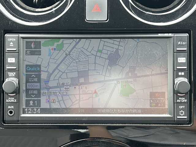 日産 ノート 茨城県 2017(平29)年 6.3万km 白 車両接近アラート/車線逸脱アラート/踏み間違え衝突防止アシスト/ビーグルダイナミクスコントロール/ヒルスタートアシスト/純正ナビ/　　BT/CD/DVD/フルセグ/バックカメラ/オートライト/15インチアルミホイール/スマートキー/ETC