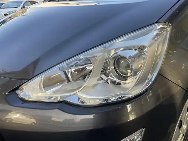 トヨタ アクア S 愛知県 2017(平29)年 6.5万km グレーメタリック (株)IDOMが運営する【じしゃロン豊川店】の自社ローン専用車両になります。こちらは現金またはオートローンご利用時の価格です。自社ローンご希望の方は別途その旨お申付け下さい / 社外SDナビ/　〇 フルセグ対応/　〇 BT対応/ バックカメラ/ ETC/ ドライブレコーダー/ ドアバイザー/ ウインカーミラー/ フロアマット