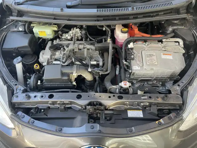 トヨタ アクア S 愛知県 2017(平29)年 6.5万km グレーメタリック (株)IDOMが運営する【じしゃロン豊川店】の自社ローン専用車両になります。こちらは現金またはオートローンご利用時の価格です。自社ローンご希望の方は別途その旨お申付け下さい / 社外SDナビ/　〇 フルセグ対応/　〇 BT対応/ バックカメラ/ ETC/ ドライブレコーダー/ ドアバイザー/ ウインカーミラー/ フロアマット