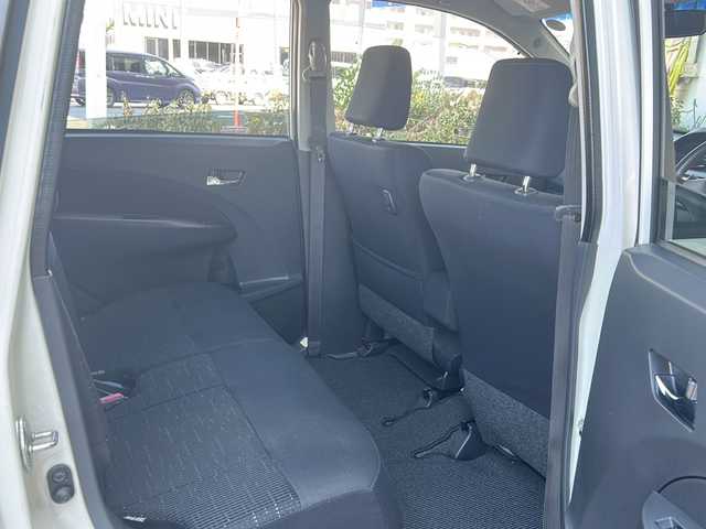 ダイハツ ムーヴ カスタム X LTD 静岡県 2011(平23)年 6.3万km パールホワイトⅢ 純正ナビ/・FM/AM/・ワンセグ/・CD/・AUX/主要装備/・プッシュスタート/・バックカメラ/・14インチ純正アルミ/・スマートキー/・フォグランプ/・オートエアコン/・ＡＢＳ/・パワーウィンドウ（運転席オート）/・ウインカー付電格ミラー/・純正フロアマット/・HIDヘッドライト