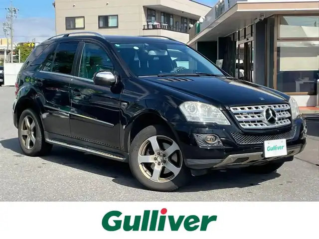 メルセデス・ベンツ ＭＬ３５０ ブルーテック 4マチック 長野県 2010(平22)年 15.1万km 黒 純正ナビ（FM/AM、CD、DVD、BT）/バックカメラ/ワンセグテレビ/ETC/前席パワーシート/前席シートヒーター/社外ドライブレコーダー/純正フロアマット/ルーフレール/サンルーフ/ダブルサイドエアバック/ハロゲンオートヘッドライト/スペアキー（１本）/リモコンキー/保証書、取扱説明書