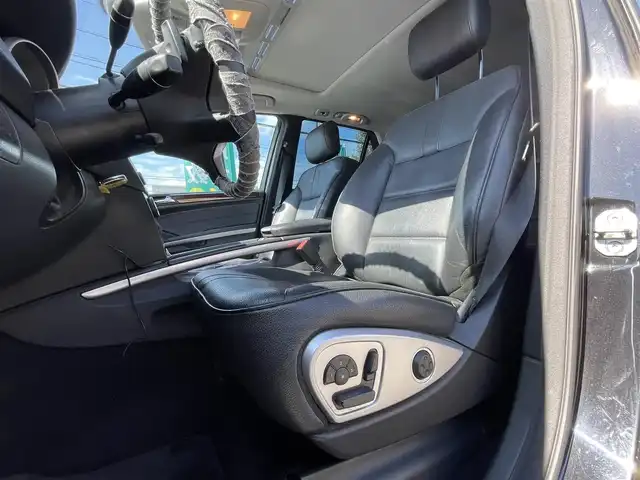 メルセデス・ベンツ ＭＬ３５０ ブルーテック 4マチック 長野県 2010(平22)年 15.1万km 黒 純正ナビ（FM/AM、CD、DVD、BT）/バックカメラ/ワンセグテレビ/ETC/前席パワーシート/前席シートヒーター/社外ドライブレコーダー/純正フロアマット/ルーフレール/サンルーフ/ダブルサイドエアバック/ハロゲンオートヘッドライト/スペアキー（１本）/リモコンキー/保証書、取扱説明書