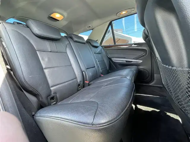 メルセデス・ベンツ ＭＬ３５０ ブルーテック 4マチック 長野県 2010(平22)年 15.1万km 黒 純正ナビ（FM/AM、CD、DVD、BT）/バックカメラ/ワンセグテレビ/ETC/前席パワーシート/前席シートヒーター/社外ドライブレコーダー/純正フロアマット/ルーフレール/サンルーフ/ダブルサイドエアバック/ハロゲンオートヘッドライト/スペアキー（１本）/リモコンキー/保証書、取扱説明書