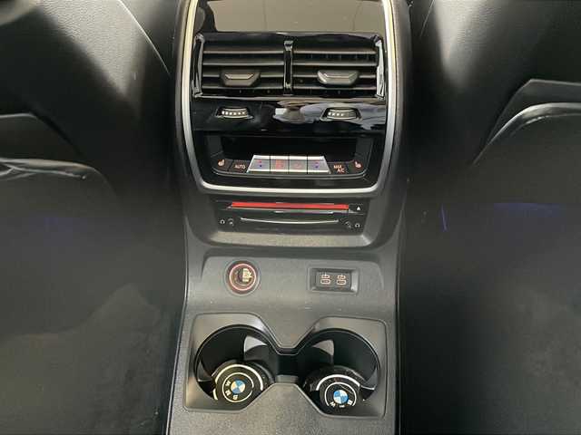 ＢＭＷ Ｘ７ xDrive35d Mスポーツ 秋田県 2020(令2)年 7.5万km 黒 純正ナビ/・フルセグテレビ/・ＢＴ/・ラジオ/セカンドシート用リアモニター/シートベンチレージョン/シートヒーター/サンルーフ/走行モード切替機能/車高調整機能/シートメモリー/電動リアゲート/サードシート電動格納/セカンドシート電動/ルーフレール/レーダー探知機/ドライブレコーダー/純正２０インチＡＷ組冬タイヤ積載