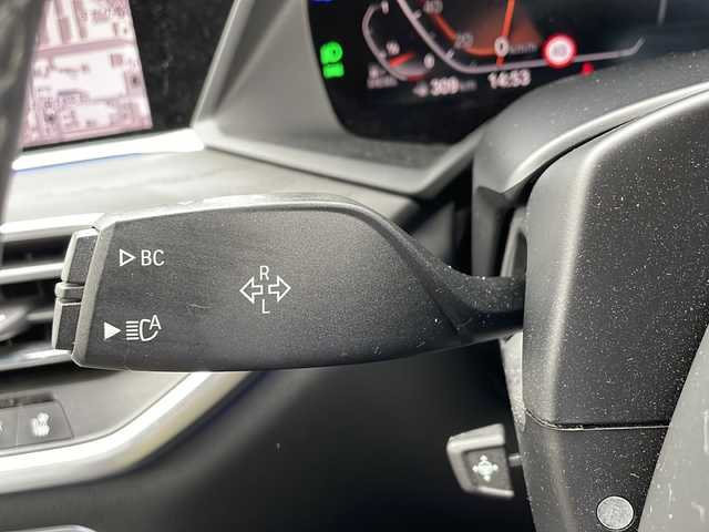 ＢＭＷ Ｘ７ xDrive35d Mスポーツ 秋田県 2020(令2)年 7.5万km 黒 純正ナビ/・フルセグテレビ/・ＢＴ/・ラジオ/セカンドシート用リアモニター/シートベンチレージョン/シートヒーター/サンルーフ/走行モード切替機能/車高調整機能/シートメモリー/電動リアゲート/サードシート電動格納/セカンドシート電動/ルーフレール/レーダー探知機/ドライブレコーダー/純正２０インチＡＷ組冬タイヤ積載