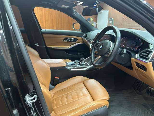 ＢＭＷ ３２０ｄ xDrive ツーリング Mスポーツ 千葉県 2020(令2)年 4.5万km 黒 ハイラインパッケージ　/プラスパッケージ　/1オーナー　/純正ナビ　/360°カメラ　/ACC　/BSM　/コニャックレザー　/シートヒーター　/パワーシート　/LEDヘッドライト　/ハイビームアシスト　/アンビエントライト　/ETC/ドラレコ