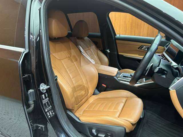 ＢＭＷ ３２０ｄ xDrive ツーリング Mスポーツ 千葉県 2020(令2)年 4.5万km 黒 ハイラインパッケージ　/プラスパッケージ　/1オーナー　/純正ナビ　/360°カメラ　/ACC　/BSM　/コニャックレザー　/シートヒーター　/パワーシート　/LEDヘッドライト　/ハイビームアシスト　/アンビエントライト　/ETC/ドラレコ