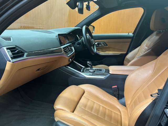 ＢＭＷ ３２０ｄ xDrive ツーリング Mスポーツ 千葉県 2020(令2)年 4.5万km 黒 ハイラインパッケージ　/プラスパッケージ　/1オーナー　/純正ナビ　/360°カメラ　/ACC　/BSM　/コニャックレザー　/シートヒーター　/パワーシート　/LEDヘッドライト　/ハイビームアシスト　/アンビエントライト　/ETC/ドラレコ