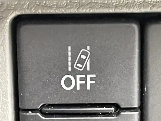 スズキ エブリイ PA リミテッド 群馬県 2023(令5)年 0.3万km スペリアホワイト スズキセーフティサポート　レーンキープアシスト　オートハイビーム　アイドリングストップ　コーナーセンサー　ヘッドライトレベライザー　純正オーディオ　キーレス　横滑り防止　４ＷＤ　ワンオーナー　禁煙車