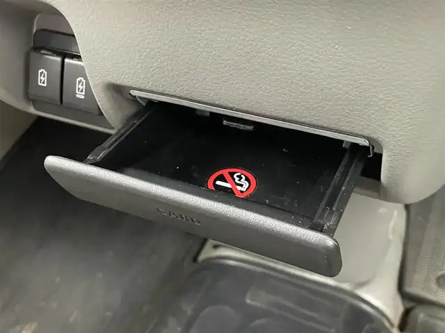 スズキ エブリイ PA リミテッド 群馬県 2023(令5)年 0.3万km スペリアホワイト スズキセーフティサポート　レーンキープアシスト　オートハイビーム　アイドリングストップ　コーナーセンサー　ヘッドライトレベライザー　純正オーディオ　キーレス　横滑り防止　４ＷＤ　ワンオーナー　禁煙車