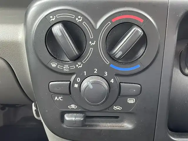 スズキ エブリイ PA リミテッド 群馬県 2023(令5)年 0.3万km スペリアホワイト スズキセーフティサポート　レーンキープアシスト　オートハイビーム　アイドリングストップ　コーナーセンサー　ヘッドライトレベライザー　純正オーディオ　キーレス　横滑り防止　４ＷＤ　ワンオーナー　禁煙車