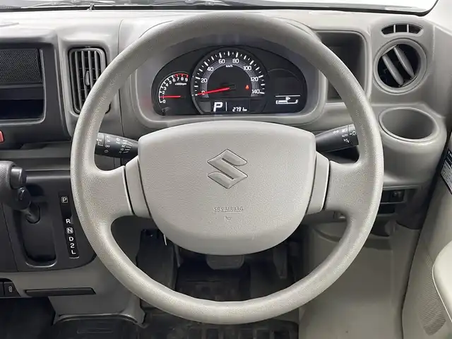 スズキ エブリイ PA リミテッド 群馬県 2023(令5)年 0.3万km スペリアホワイト スズキセーフティサポート　レーンキープアシスト　オートハイビーム　アイドリングストップ　コーナーセンサー　ヘッドライトレベライザー　純正オーディオ　キーレス　横滑り防止　４ＷＤ　ワンオーナー　禁煙車