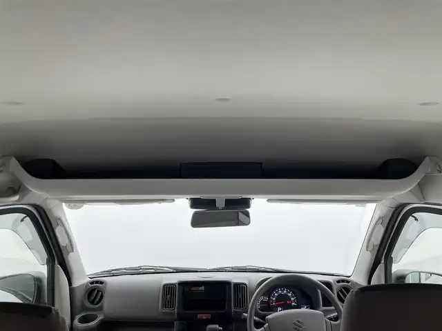 スズキ エブリイ PA リミテッド 群馬県 2023(令5)年 0.3万km スペリアホワイト スズキセーフティサポート　レーンキープアシスト　オートハイビーム　アイドリングストップ　コーナーセンサー　ヘッドライトレベライザー　純正オーディオ　キーレス　横滑り防止　４ＷＤ　ワンオーナー　禁煙車