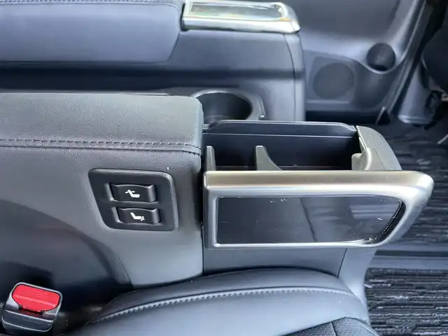 トヨタ アルファード S Cパッケージ 千葉県 2022(令4)年 2.6万km ホワイトパールクリスタルシャイン ワンオーナー/モデリスタエアロ(F/S/R)/モデリスタシグネチャーイルミブレード/モデリスタスポーツマフラー/ALPINEビッグX11インチナビ【EX11NX】/・CD/DVD/MSV/Bluetooth/フルセグ/ALPINE12インチフリップダウンモニター/サンルーフ/黒レザーシート/両後パワースライドドア/パワーバックドア/前席パワーシート/前席シートヒーター/前席シートベンチレーション/トヨタセーフティーセンス/・プリクラッシュセーフティー/・レーンキープアシスト/・パーキングサポートブレーキ/・ロードサインアシスト/・アダプティブクルーズコントロール/ステアリングヒーター/AC100V100W電源/スマートキー/前後コーナーセンサー/純正三眼LEDヘッドライト/フォグランプ/純正18インチアルミホイール/ETC/社外前後ドライブレコーダー【DVR-C320R】/ドアバイザー/サイド＆カーテンエアバッグ/新車時保証書＆取扱説明書