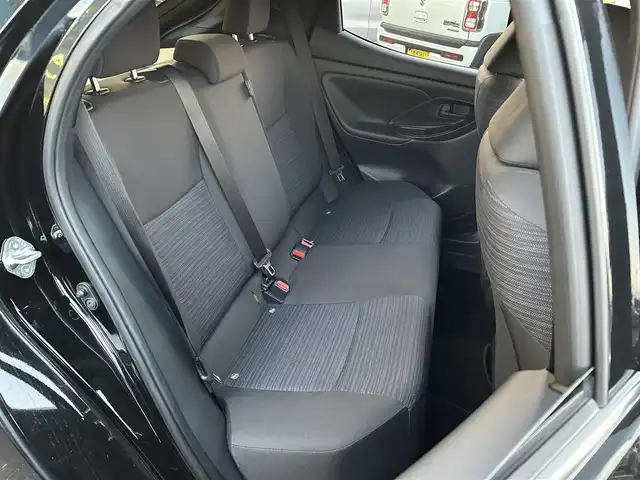 トヨタ ヤリス Z 島根県 2020(令2)年 2.6万km ブラック 登録時走行距離25744km/ワンオーナー/純正ディスプレイオーディオ/デジタルインナーミラー/トヨタセーフティセンス/車高調（RG）/前席シートヒーター/ETC/ドライブレコーダー/社外AW/純正サスペンション（トランク積み込み）/スペアキー×1/オートライト/LEDヘッドライト/バイカラーフォグランプ/禁煙車