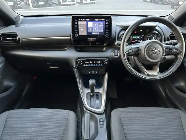 トヨタ ヤリス Z 島根県 2020(令2)年 2.6万km ブラック 登録時走行距離25744km/ワンオーナー/純正ディスプレイオーディオ/デジタルインナーミラー/トヨタセーフティセンス/車高調（RG）/前席シートヒーター/ETC/ドライブレコーダー/社外AW/純正サスペンション（トランク積み込み）/スペアキー×1/オートライト/LEDヘッドライト/バイカラーフォグランプ/禁煙車